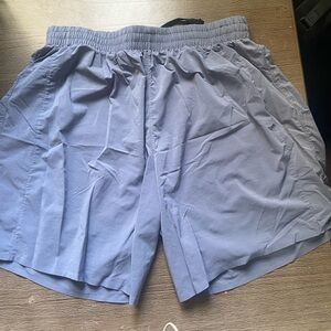 Fabletics Men’s windbreaker shorts